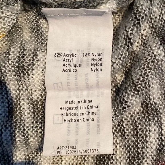 YEST sweater - Picture 7 of 10